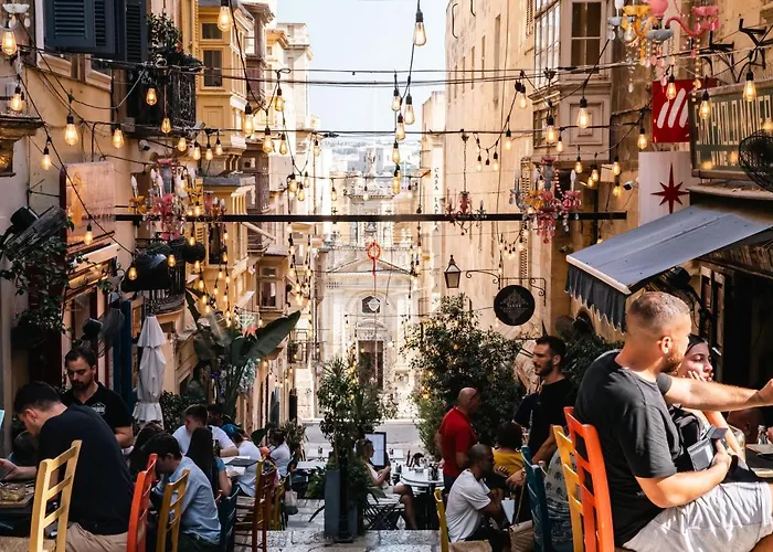 Apartment Florette Designer Finish W Stunning Lounge Terrace By Arco Collection Il-Furjana