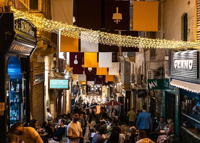 Apartment Florette Designer Finish W Stunning Lounge Terrace By Arco Collection *