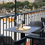 Апартаменты Florette Designer Finish W Stunning Lounge Terrace By Arco Collection