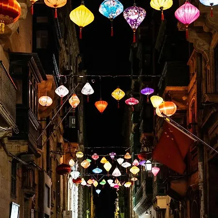 Florette Designer Finish W Stunning Lounge Terrace By Arco Collection Il-Furjana