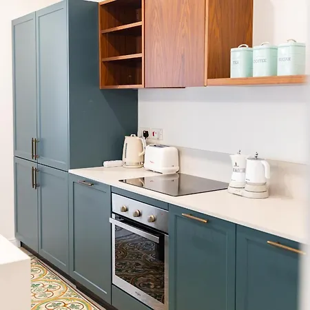 Florette Designer Finish W Stunning Lounge Terrace By Arco Collection *