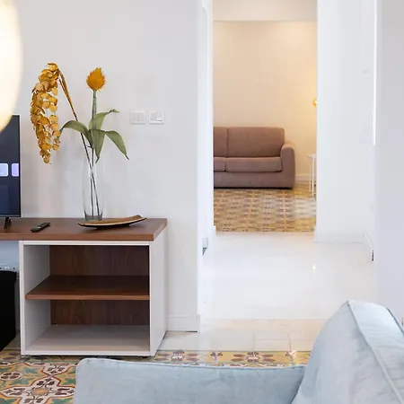 Florette Suite Designer Finish With Stunning Lounge Terrace By Arcobnb