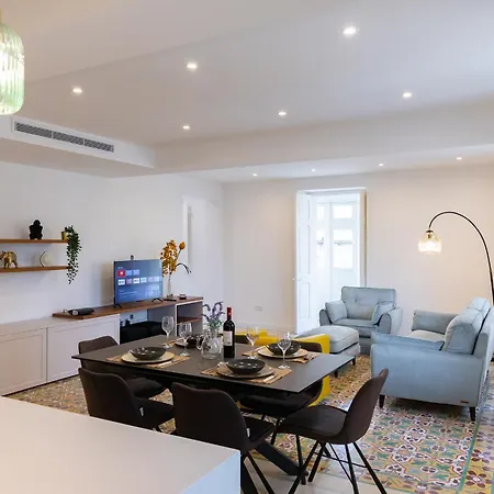 Apartment Florette Suite Designer Finish With Stunning Lounge Terrace By Arcobnb Il-Furjana