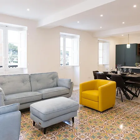 Florette Suite Designer Finish With Stunning Lounge Terrace By Arcobnb Apartment *