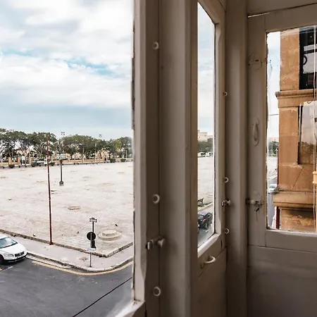 Florette Suite Designer Finish With Stunning Lounge Terrace By Arcobnb Apartment *