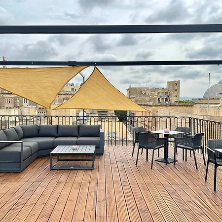 Florette Designer Finish With Stunning Lounge Terrace By Arcobnb Il-Furjana
