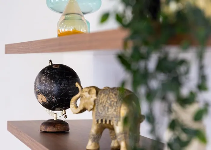 Florette Designer Finish W Stunning Lounge Terrace By Arco Collection Il-Furjana