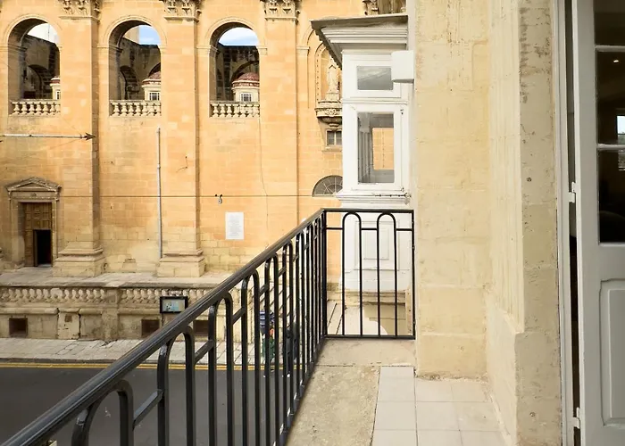 Florette Designer Finish W Stunning Lounge Terrace By Arco Collection Floriana