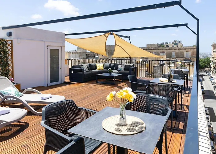 Florette Designer Finish W Stunning Lounge Terrace By Arco Collection Apartamento