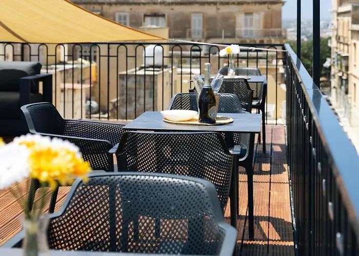 Florette Designer Finish W Stunning Lounge Terrace By Arco Collection Apartament Il-Furjana